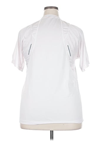 Fabletics Active T-Shirt (view 2)