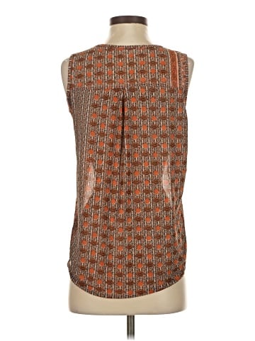 Eden & Olivia Sleeveless Blouse (view 2)