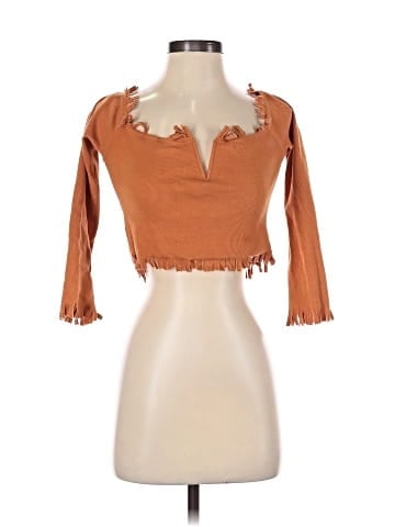 Kittenish 3/4 Sleeve Top (view 1)