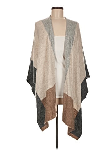 Cherish Poncho (view 1)