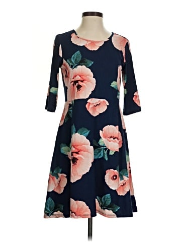 Unbranded Casual Dress (view 1)