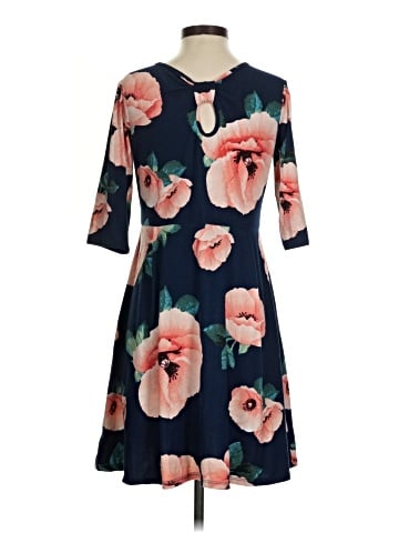 Unbranded Casual Dress (view 2)