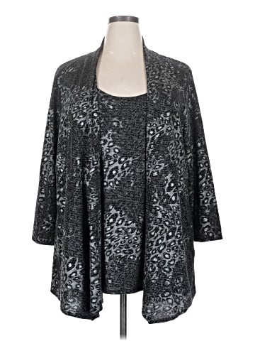 Lbisse Kimono (view 1)
