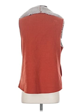 Dylan Vest (view 2)