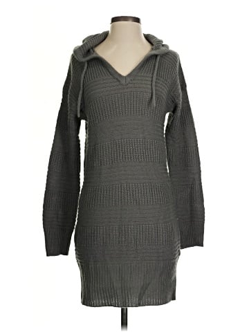 Derek Heart Pullover Sweater (view 1)