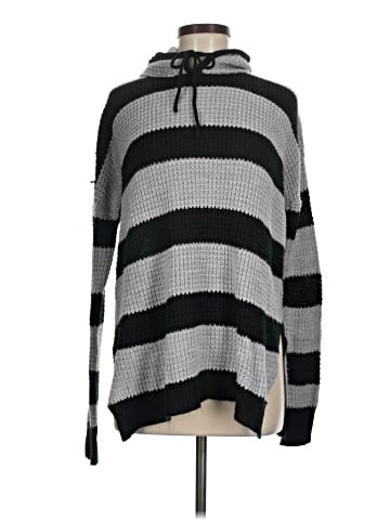 rue21 Pullover Sweater (view 1)