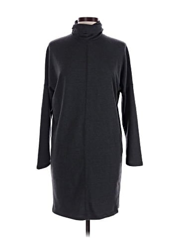 Thyme and Honey Casual Dress (view 1)