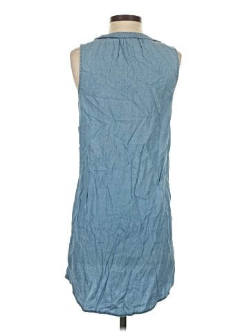 Old Navy Casual Dress (view 2)