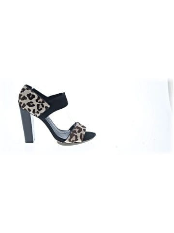 BCBGMAXAZRIA Sandals (view 1)