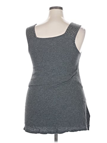 Liz Lange Maternity for Target Sleeveless Top (view 2)