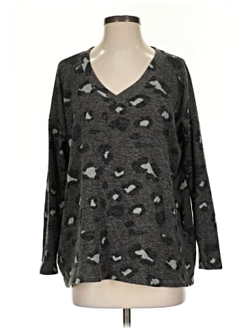 Cherish Pullover Sweater (view 1)