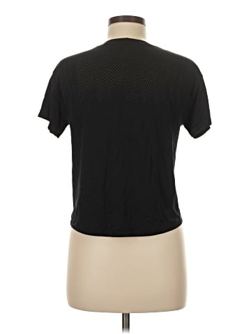 Lululemon Athletica Short Sleeve T-Shirt (view 2)