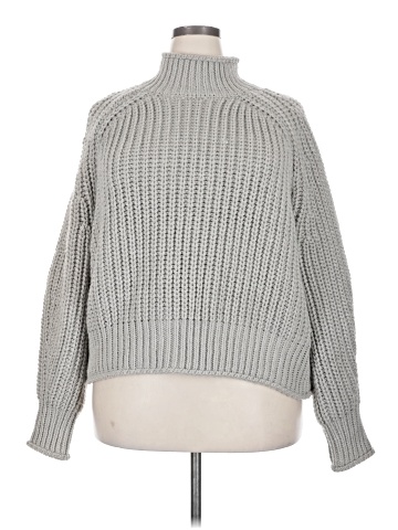 H&M Turtleneck Sweater (view 1)