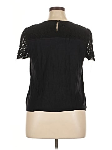 Worthington Short Sleeve Top (view 2)