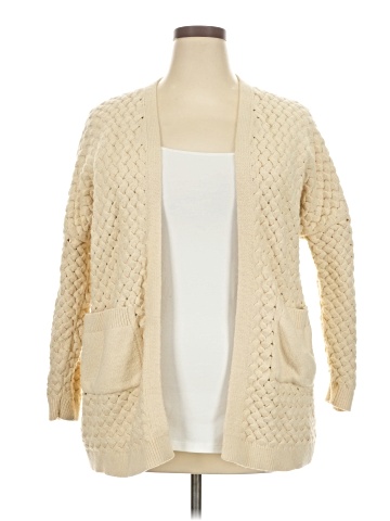 Dokotoo Cardigan (view 1)