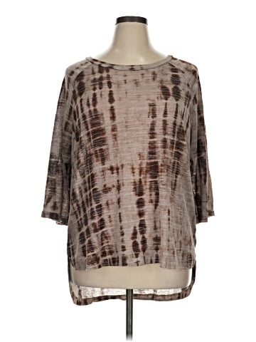 Sara Studio 3/4 Sleeve Top (view 1)