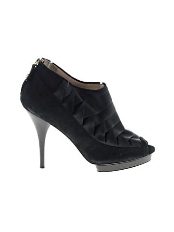 Oscar De La Renta Sandals (view 1)