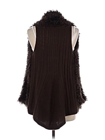 Carol Rose Faux Fur Vest (view 2)