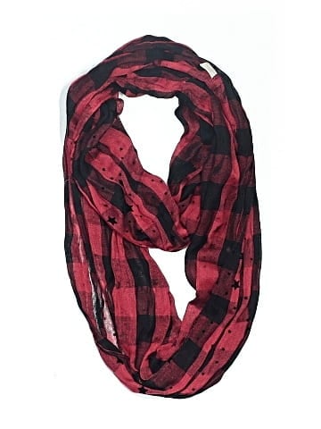 Claire's Scarf (view 1)