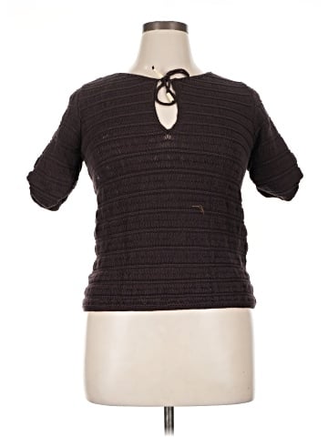 Neiman Marcus Pullover Sweater (view 1)