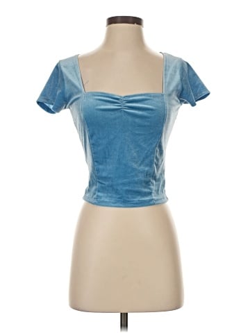 Delia's Short Sleeve Top (view 1)