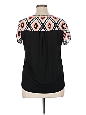 Xhilaration Short Sleeve Top (view 2)