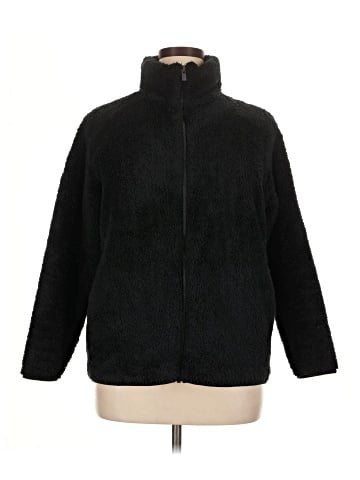 Uniqlo Fleece (view 1)
