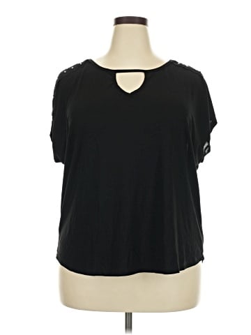 Vintage Rose Short Sleeve T-Shirt (view 1)