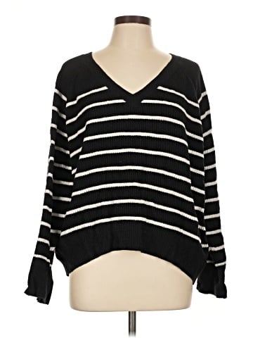 Old Navy Pullover Sweater (view 1)