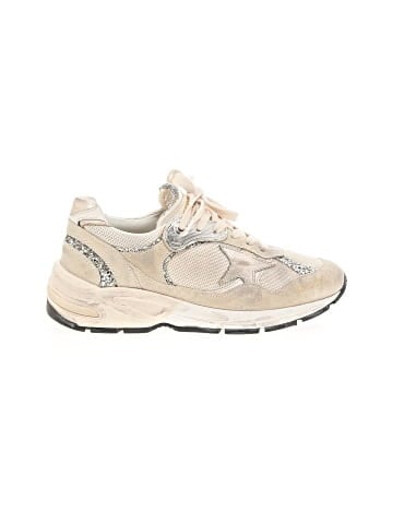 Golden Goose Dad star Sneakers (view 1)