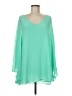 Honey Punch Green Poncho Size M - photo 1