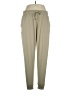 Under Armour Solid Green Casual Pants Size XL - photo 1