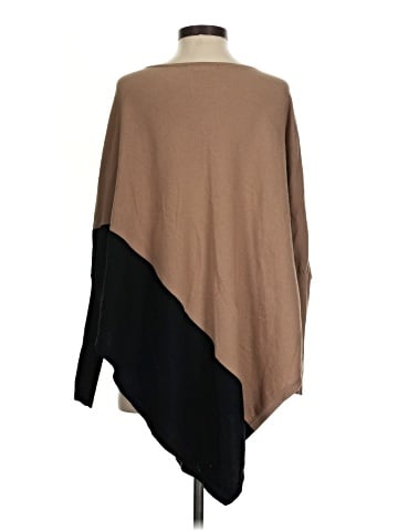 Peter Nygard Poncho (view 2)