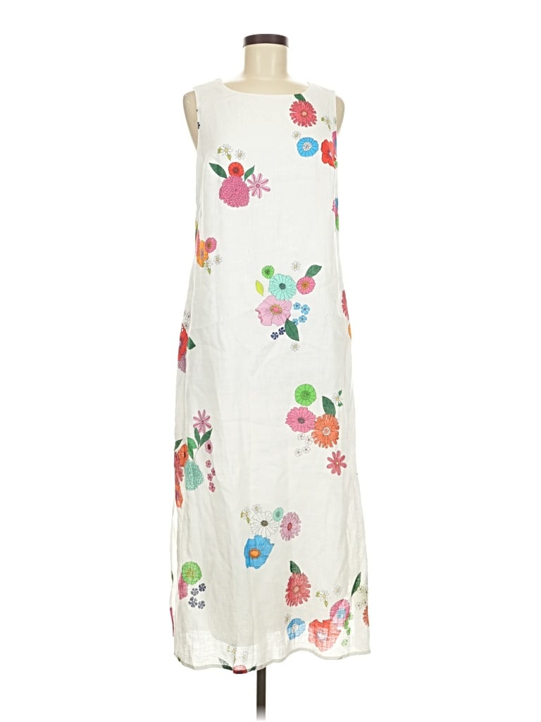 Pre-owned Vilagallo Casual Dress In White