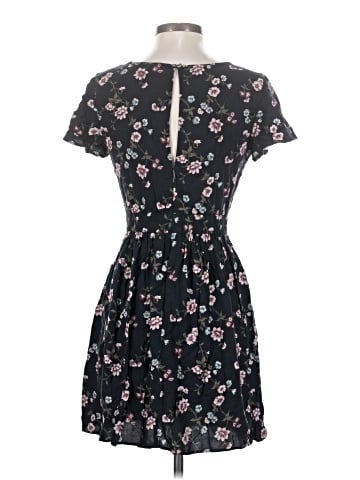 American Eagle Outfitters Casual Dress (view 2)