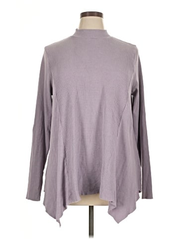 t.la Long Sleeve Top (view 1)