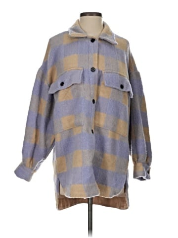 SundayUp Poncho (view 1)