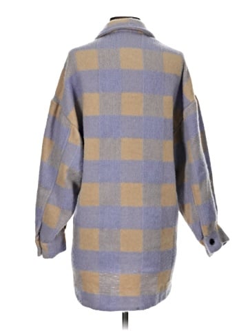 SundayUp Poncho (view 2)