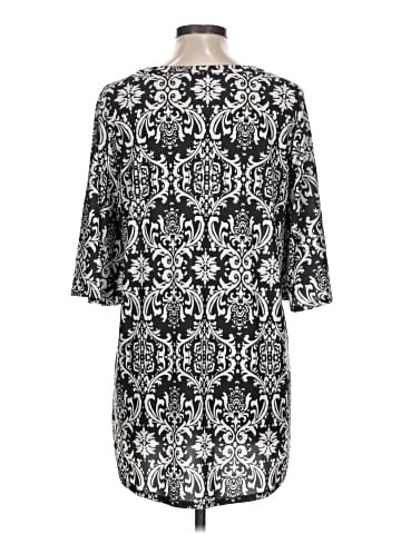 The ZigZag Stripe Kimono (view 2)