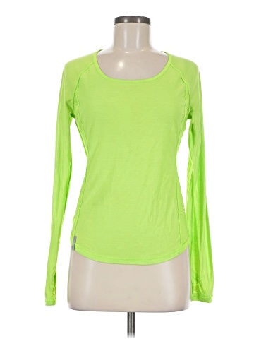 Under Armour Long Sleeve T-Shirt (view 1)