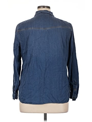 CAbi Long Sleeve Button-Down Shirt (view 2)
