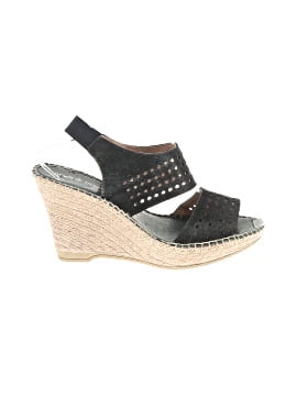 Andre Assous Wedges