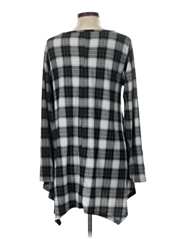 Larace 3/4 Sleeve T-Shirt (view 2)