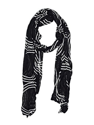 Echo Scarf (view 1)