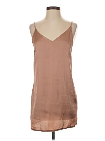 CARLI BYBEL X MISS GUIDED Casual Dress (view 1)