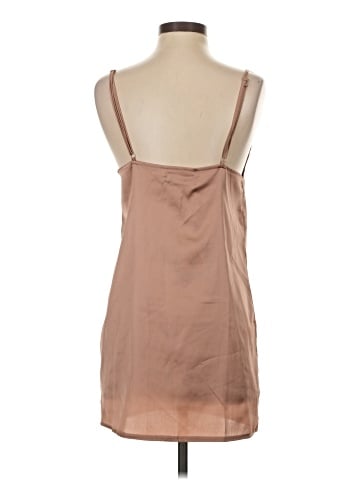 CARLI BYBEL X MISS GUIDED Casual Dress (view 2)