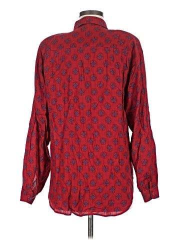 Liz Claiborne Long Sleeve Button-Down Shirt (view 2)