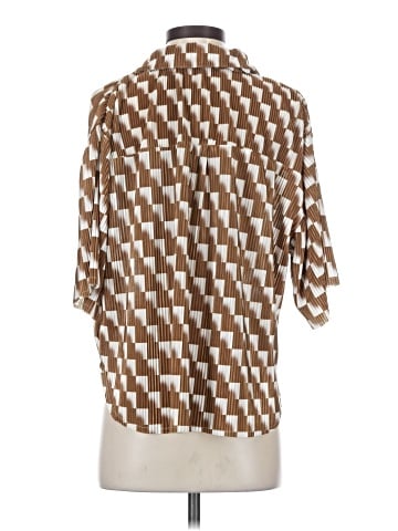 LUCCA Short Sleeve Blouse (view 2)