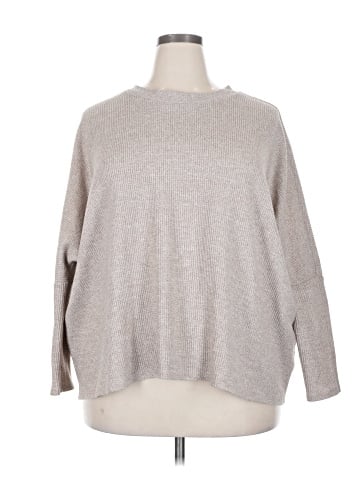 Cherish Pullover Sweater (view 1)