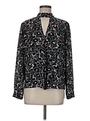 Romeo & Juliet Couture Long Sleeve Blouse (view 1)
